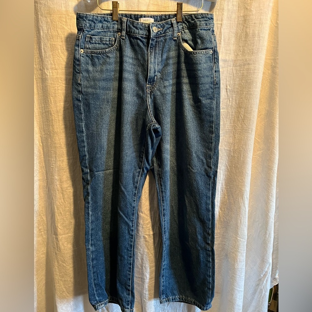 Forever 21 premium blue jeans. Straight leg. Size 29.  Basic, classic Jean.